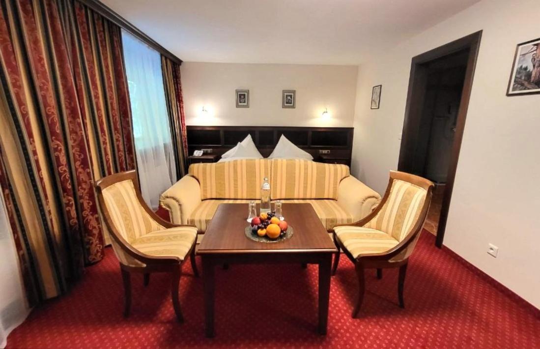 Hotel-Restaurant Batzenhaeusl Innsbruck Luaran gambar